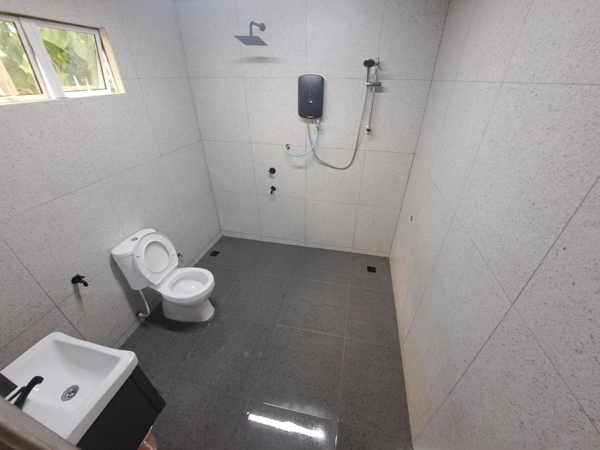 哥打巴鲁 雷恩阿沙法旅馆酒店 外观 照片